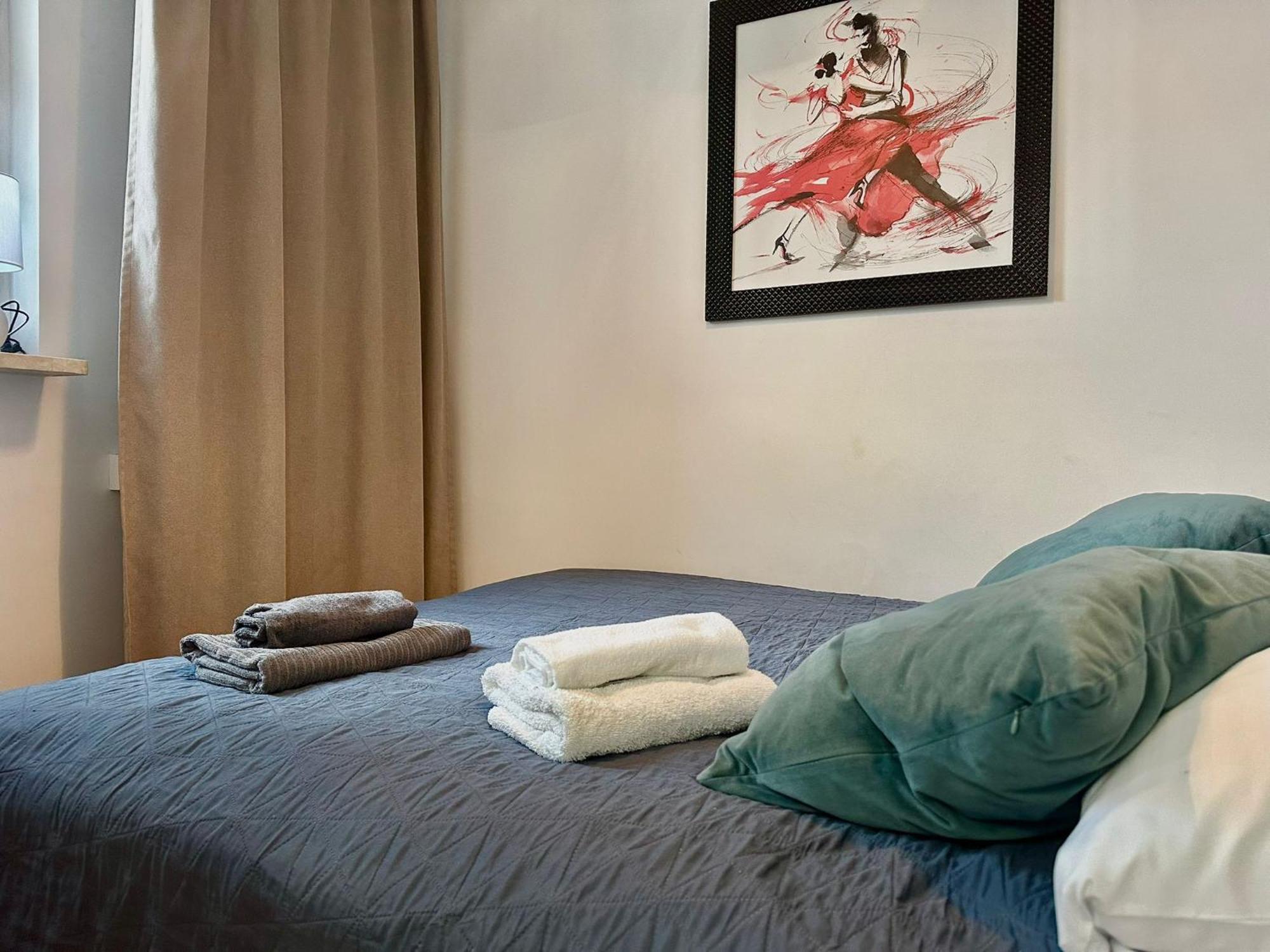 Appartamento Chmielna 106 - Free Parking - Duzy Balkon Varsavia Esterno foto
